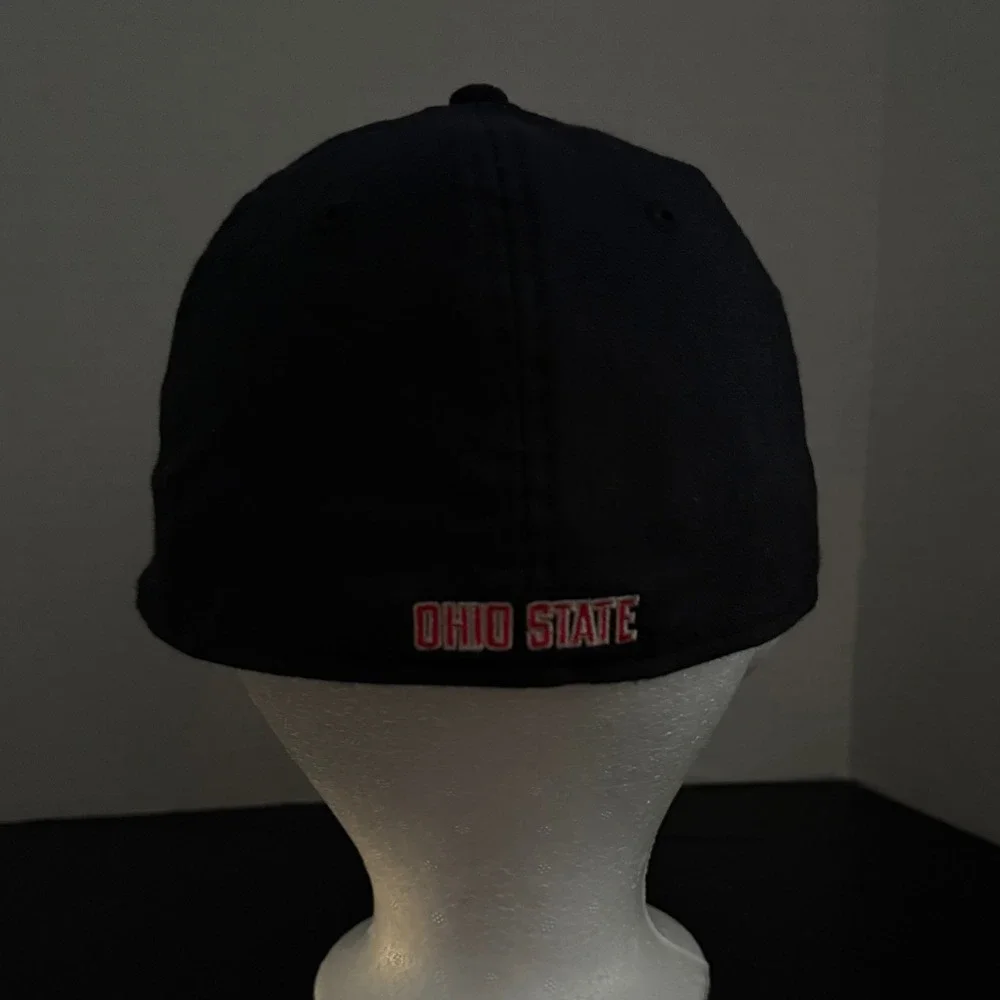 NEW Nike Dri-Fit Mens M/L Black Ohio State Buckeyes Swoosh Flex Rise Cap Hat